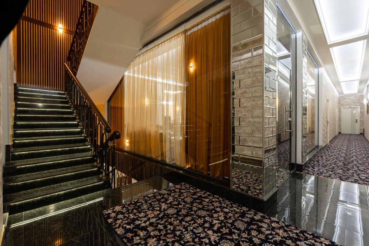 Aqua Hotel Tashkent Exterior photo